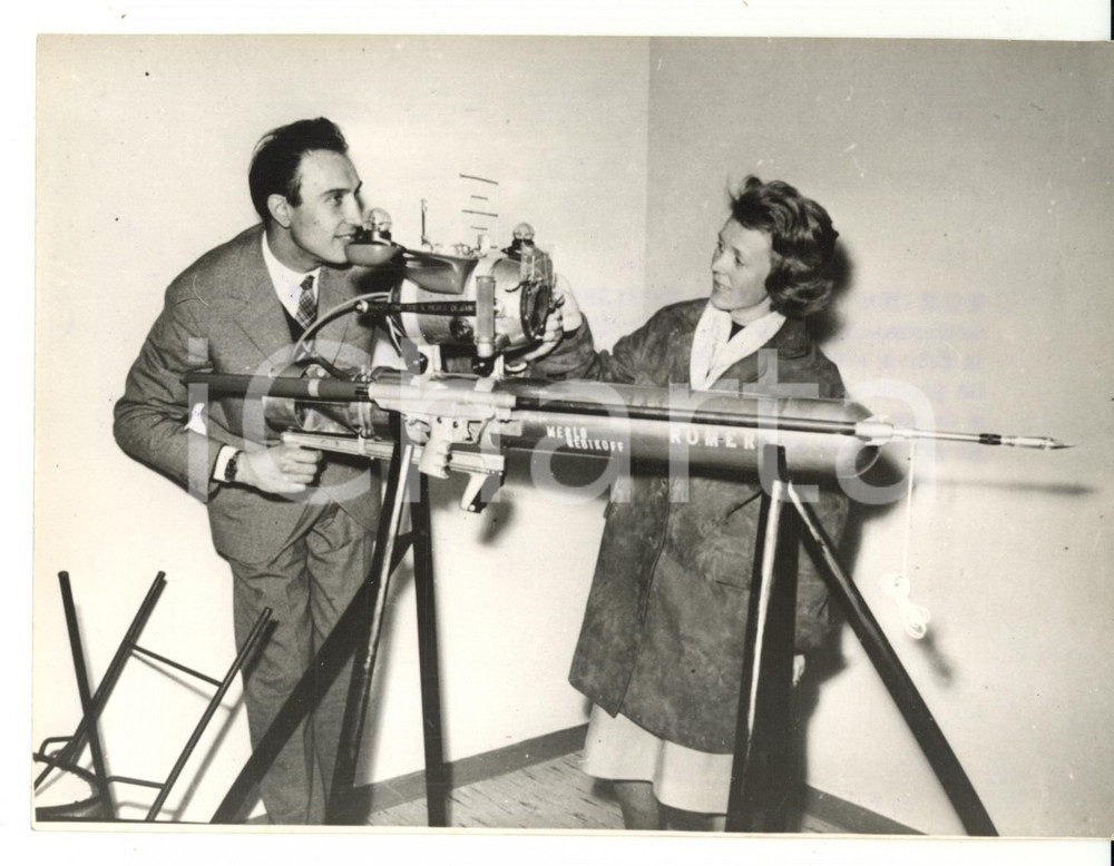 1959 TORINO Roberto MERLO collauda il suo sottomarino tascabile ROMER *Foto