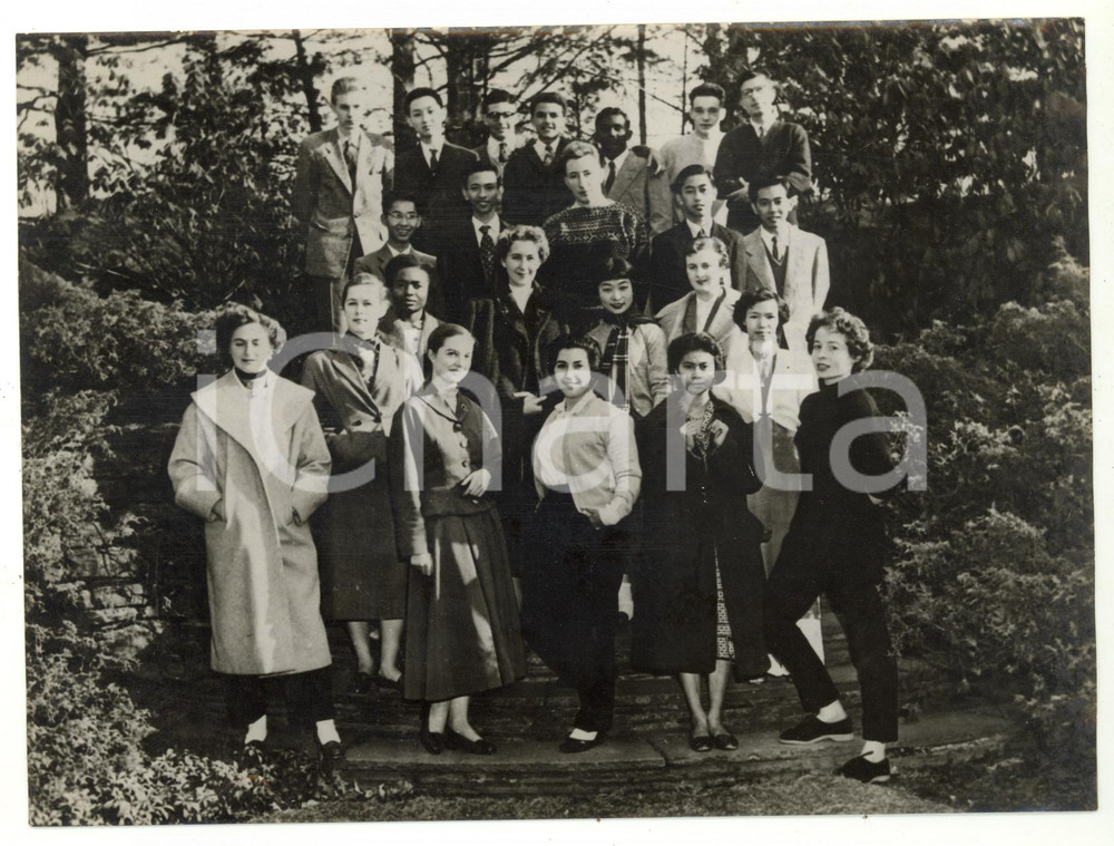 Fotografia d epoca originale 1955 NEW YORK Students delegates attending the youth forum The world we want 1