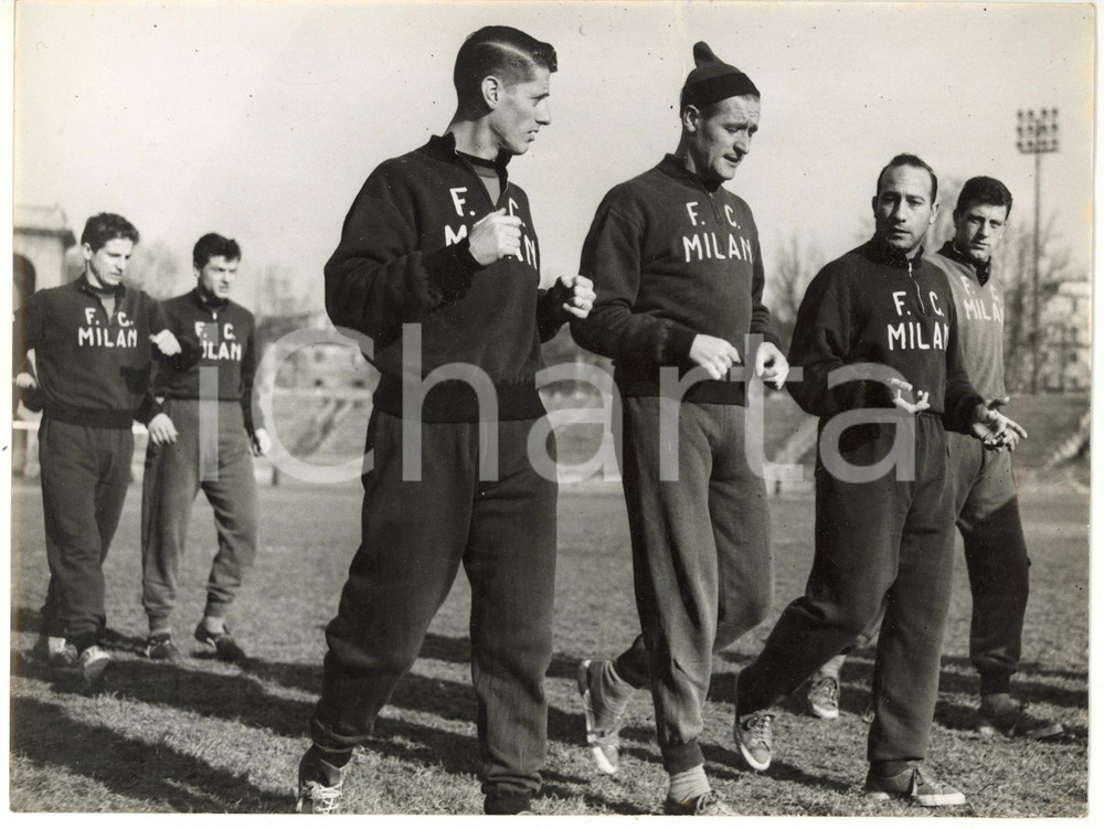 Fotografia d epoca originale 1955 MILANO CALCIO  MILAN Allenamento Juan Alberto SCHIAFFINO e Nils LIEDHOLM 1