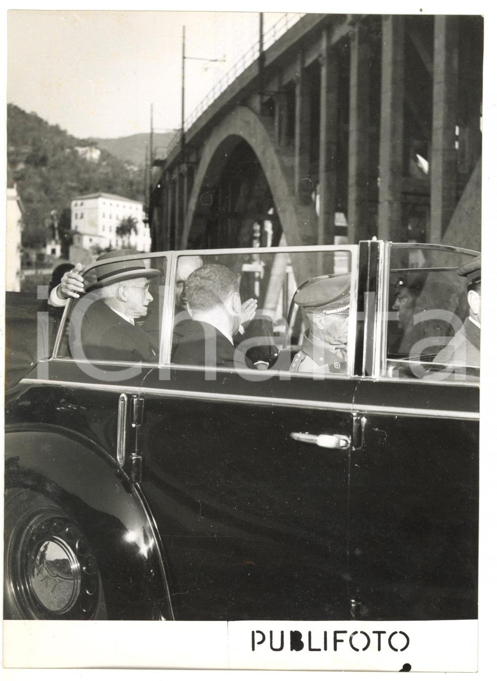 Fotografia d epoca originale 1955 RECCO GE Presidente Luigi EINAUDI in visita ufficiale Foto 13x18 cm 1