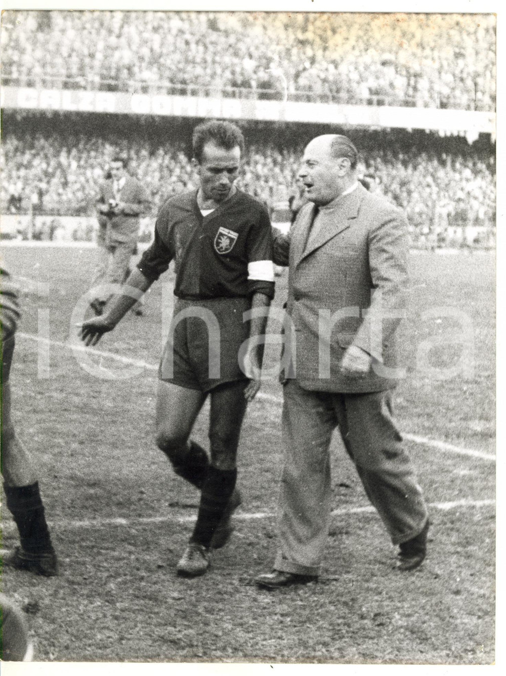 1954 TORINO - JUVENTUS-GENOA 2-1 - Riccardo CARAPELLESE al termine della partita