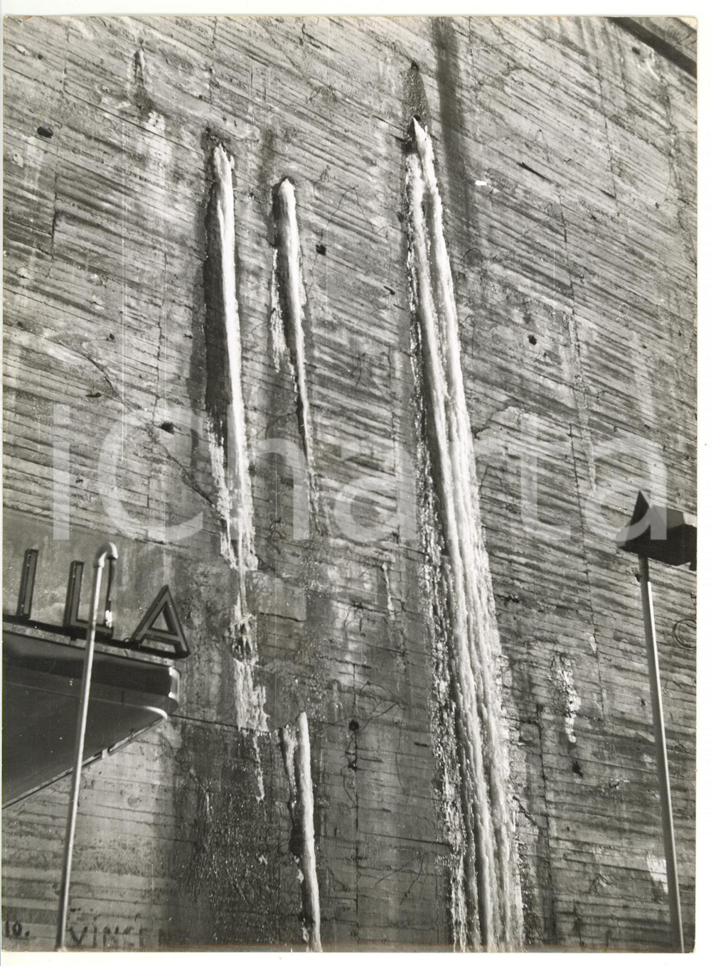 Fotografia d epoca originale 1956 GENOVA Canali di scolo ghiacciati Fotografia VINTAGE 18x24 cm 1