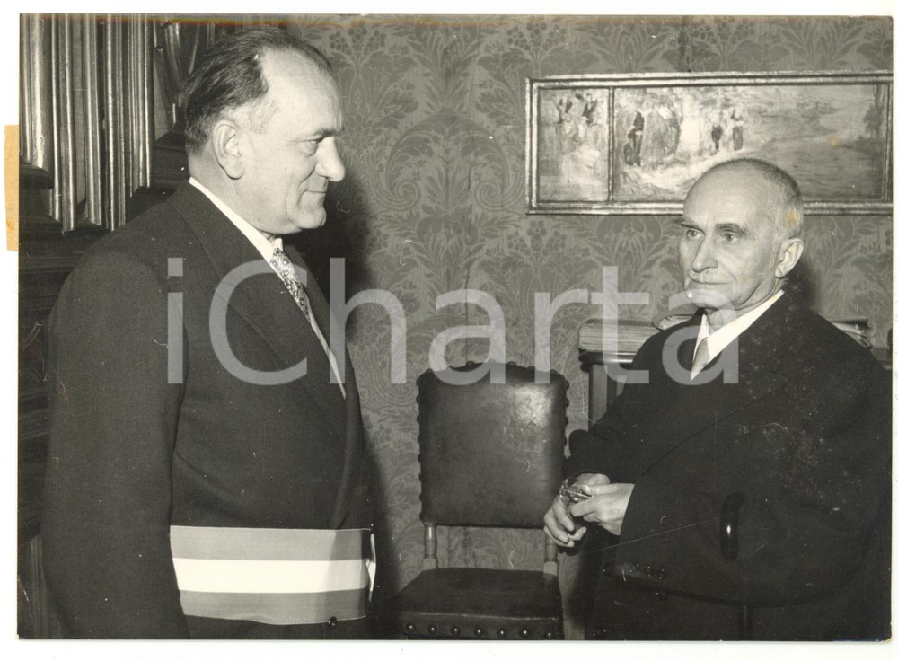 1955 CUNEO Decennale Resistenza - Sindaco Mario DEL POZZO con Luigi EINAUDI 