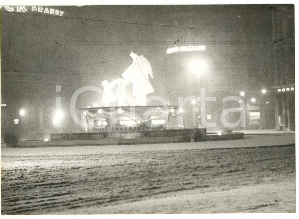 Natale 1956 GENOVA Piazza De Ferrari - Fontana imbiancata dalla neve *Foto 18x13