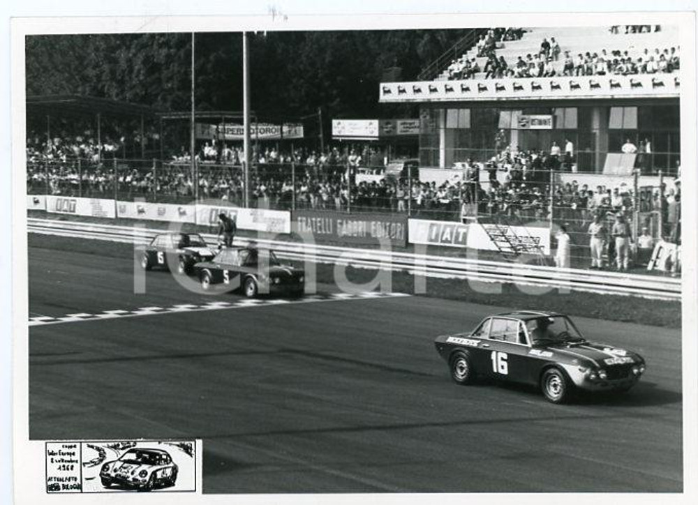 1968 RALLY Coppa Intereuropa - Lancia Fulvia coupÃ© all'arrivo - Foto JOLLY CLUB Fotografia d'epoca.   GOOD/buono  FORMATO: 18x13 cm originale e autentica 1