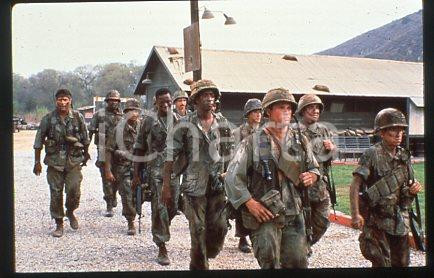 TOUR OF DUTY TV Series by Steve DUNCAN L.T. CLARK 1990 ca * 35mm vintage slide 6