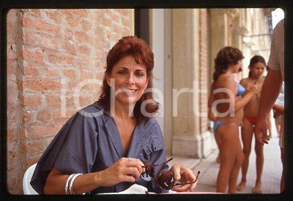 Joanna CASSIDY - VENICE Festival American actress 1983 * 35 mm vintage slide 3