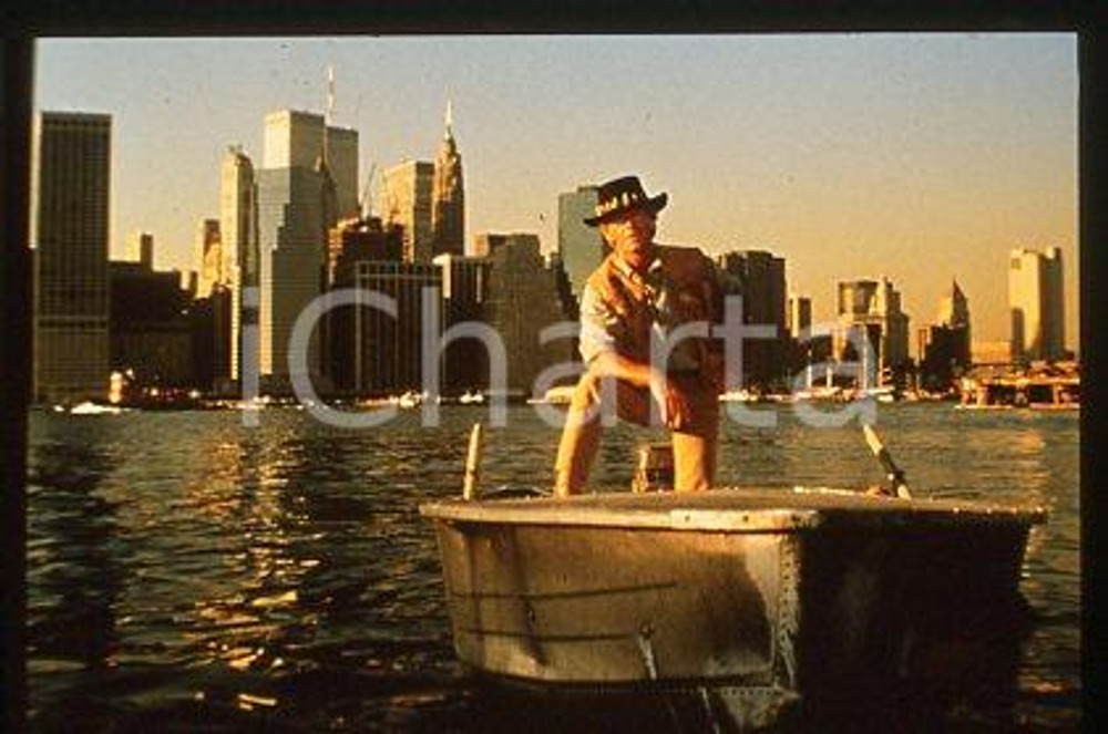 Paul HOGAN - CINEMA Crocodile Dundee II Actor 1988 * 35 mm vintage slide 2