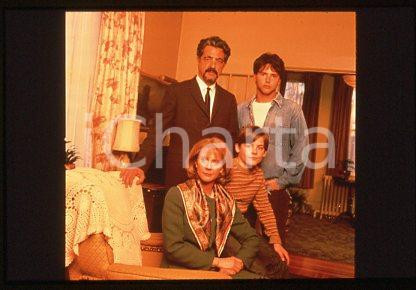 Blythe DANNER Joe MANTEGNA CINEMA A Call to Remember 1997 * 35mm vintage slide 3