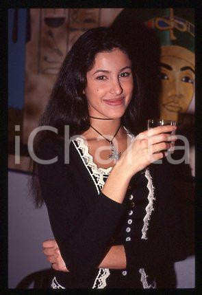 Adriana VOLPE - COSTUME Una modella italiana 1990 ca * 35 mm vintage slide 2