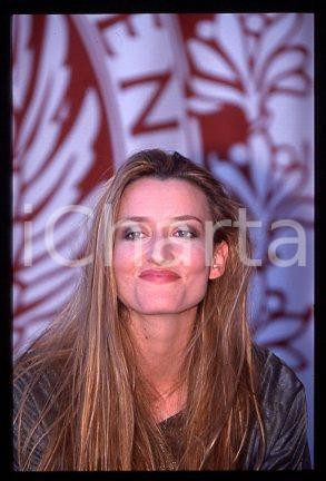 Natascha McELHONE - VENICE Festival British actress 1998 * 35 mm vintage slide 2