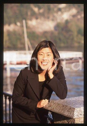 Banana YOSHIMOTO - LAGO DI COMO Scrittrice Costume 1993ca *35mm vintage slide 15