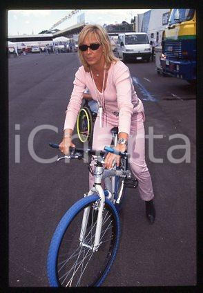 Claudia PERONI -ITALIA Giornalista, conduttrice TV 1995 ca *35mm vintage slide 9