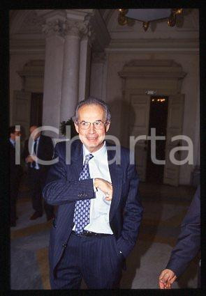 Guglielmo FERRO -BANCO AMBROSIANO VENETO Economista 1990ca *35mm vintage slide 8