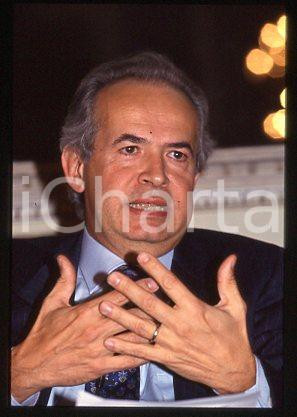 Guglielmo FERRO - BANCO AMBROSIANO VENETO Ritratto 1990ca *35mm vintage slide 12