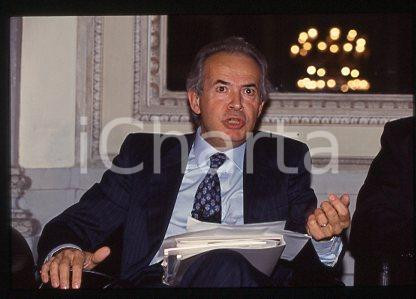 Guglielmo FERRO - BANCO AMBROSIANO VENETO Ritratto 1990ca *35mm vintage slide 24