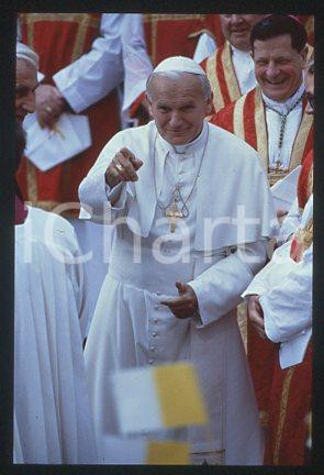 POPE JOHN PAUL II - LONDON  Visit to Britain 1982 * 35 mm vintage slide 9