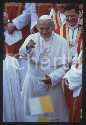 POPE JOHN PAUL II - LONDON  Visit to Britain 1982 * 35 mm vintage slide 10