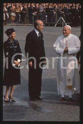 JOHN PAUL II Valery GISCARD d'ESTAIN & wife - PARIS 1980 * 35mm vintage slide 33