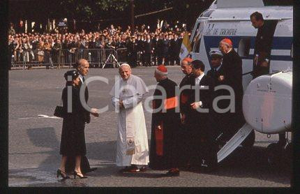 JOHN PAUL II Valery GISCARD d'ESTAIN & wife - PARIS 1980 * 35mm vintage slide 36
