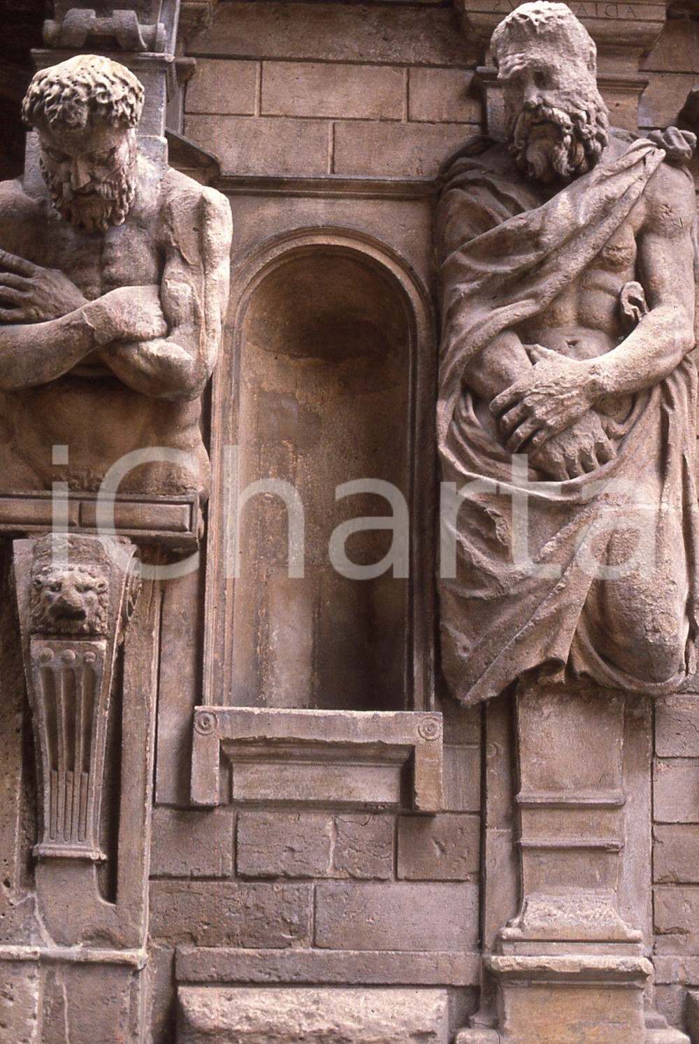 35mm vintage slide* 1990 MILANO Casa degli Omenoni (13)