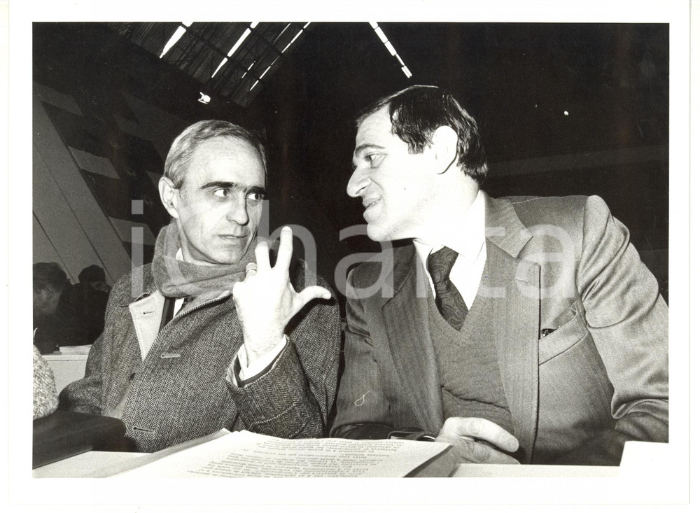 1985 ca PSI Pierre CARNITI durante una conferenza *Foto 18x24