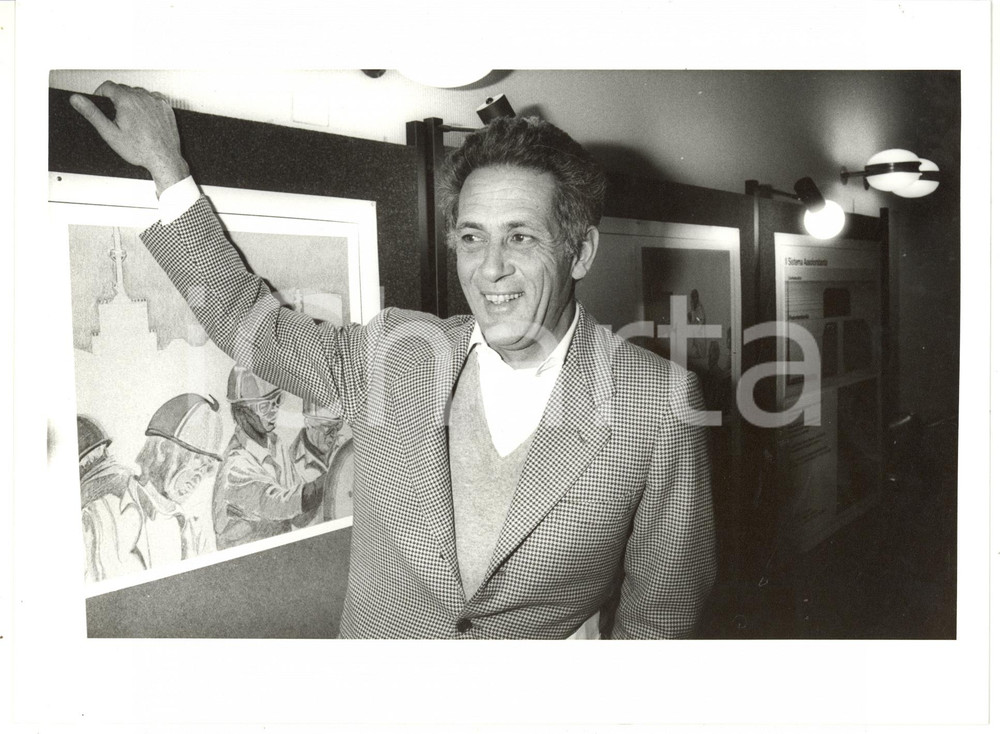 1990 ca MILANO Imprenditore Giorgio FALCK durante una mostra - Foto 24x18 cm