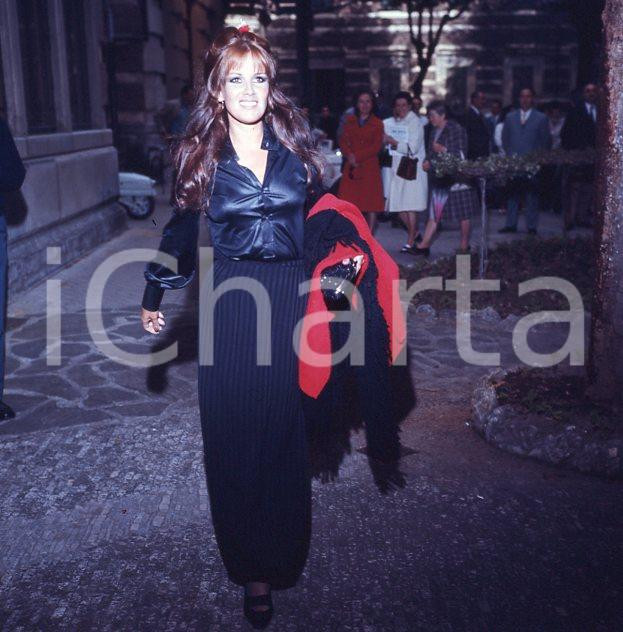 Fotografia d epoca originale 1970ca ANTONELLA LUALDI Ritratto fotografico DIAPOSITIVA ORIGINALE 3 1