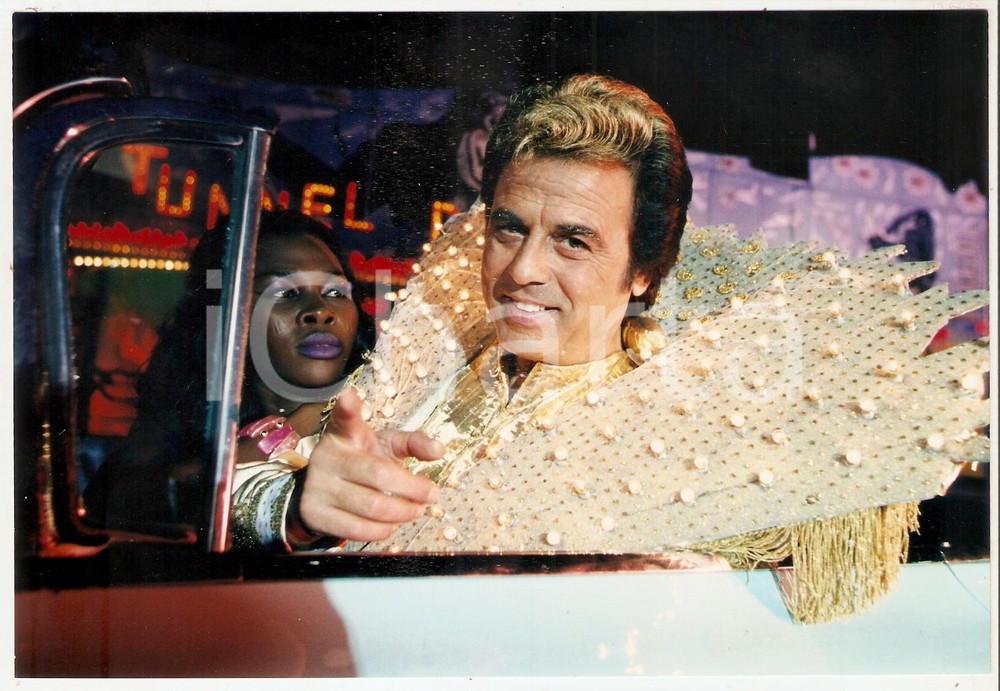 2000 SUD SIDE STORI - LITTLE TONY in una scena del film di Roberta TORRE *Foto