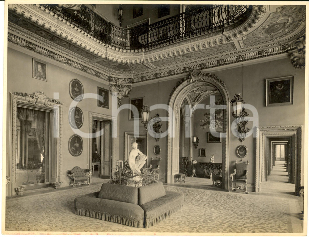 1935 ca COMO Villa OLMO - Salone d'ingresso con statua centrale *Foto 