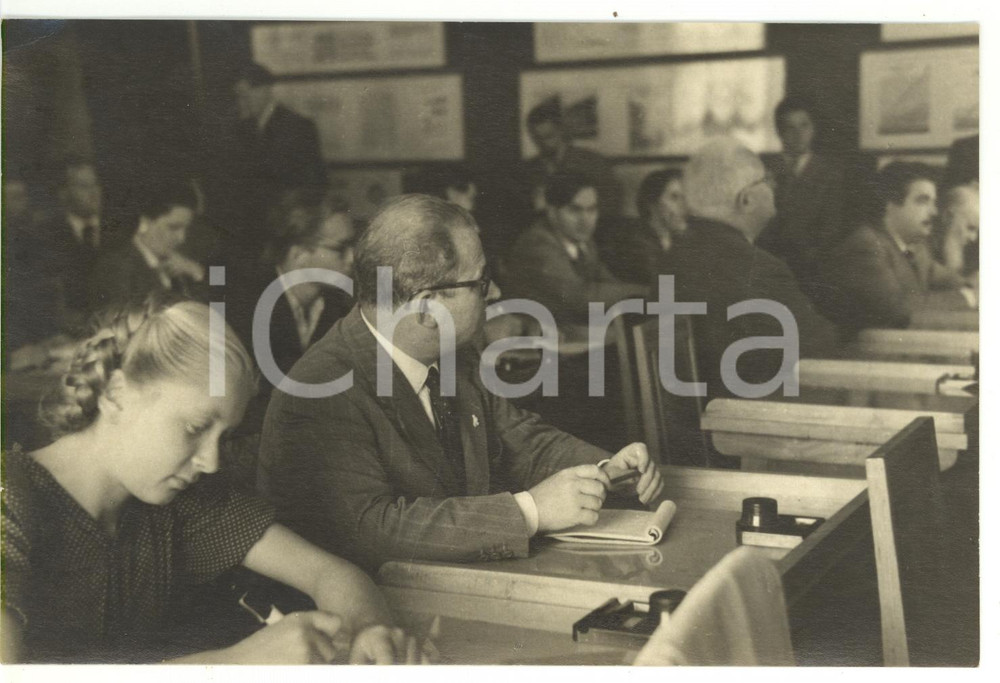 1955 ca UNIVERSITÀ DI KIEV (URSS) Delegazione socialista italiana in visita