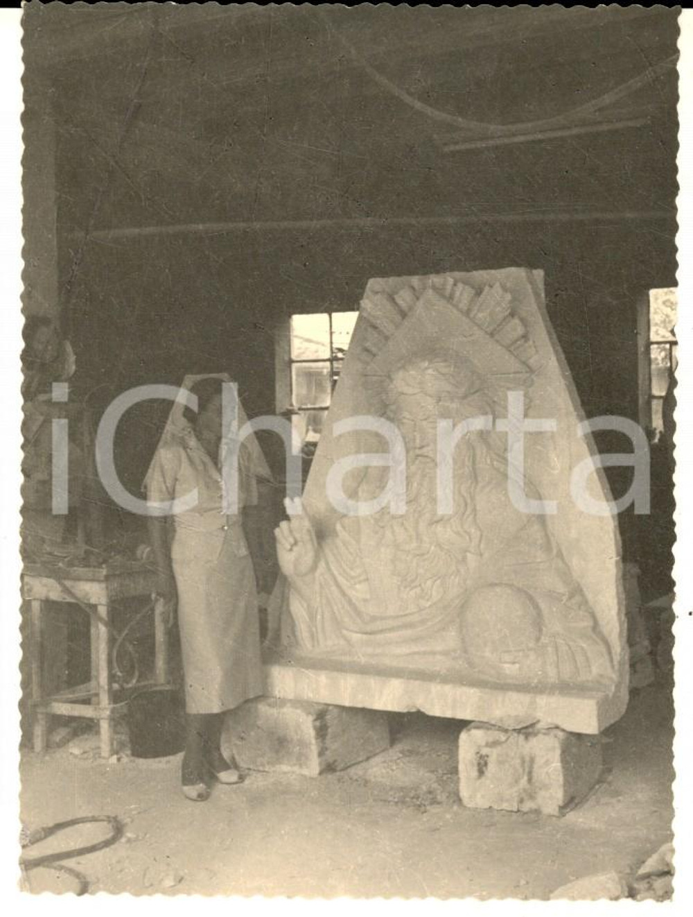 1953 BORGOLOMBARDO Bassorilievo con Cristo per chiesa Santi Pietro e Paolo *Foto