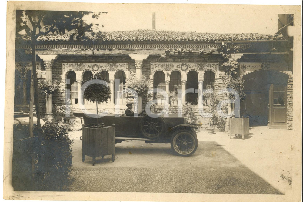 1930 ca MILANO Viale Romagna - Luigi VOLONTE' in auto nella sua fattoria *Foto