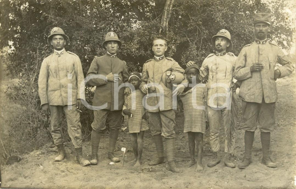 Cartolina originale da collezione 1912 REGIO CORPO TRUPPE COLONIALI - Ufficiali con bambini - Foto 1