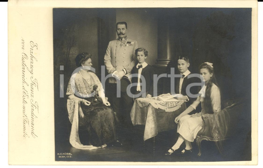 Cartolina originale da collezione 1930 ca VIENNA Francesco Ferdinando d ABURGOESTE con la famiglia Cartolina FP 1