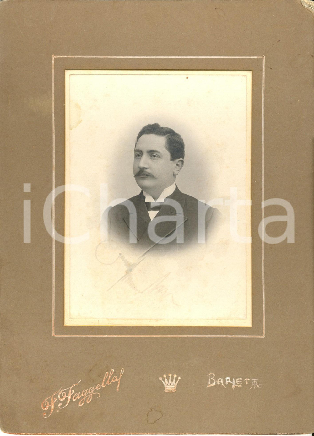Fotografia d epoca originale 1920 ca BARLETTA Ritratto maschile in abito elegante Foto FAGGELLA 1