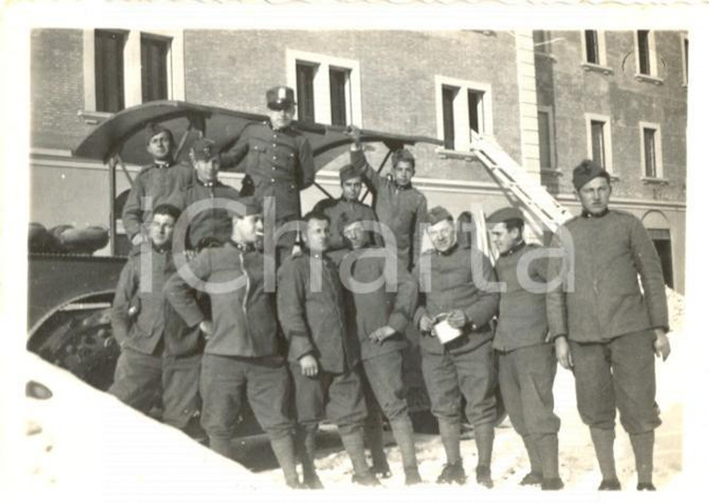 Fotografia d'epoca originale 1932 CASTELMAGGIORE (BO) Militari GENIO FERROVIERI Caserma MONTEZEMOLO *Foto 1