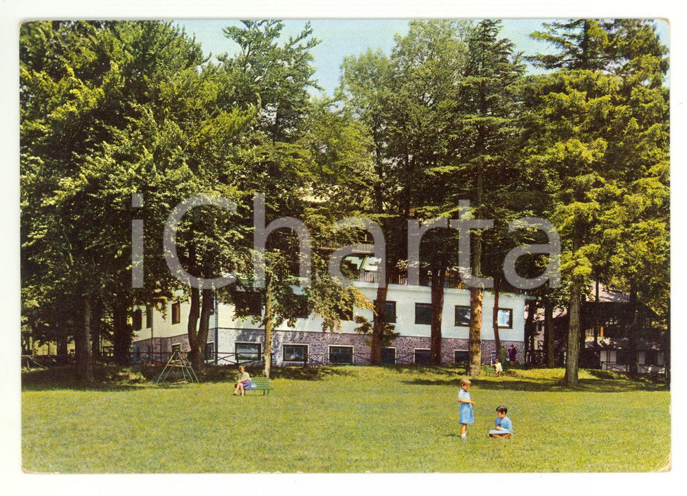 Cartolina originale da collezione 1965 ca CERANESI GE Bambini giocano al Grand Hotel PRAGLIA Cartolina VINTAGE 1