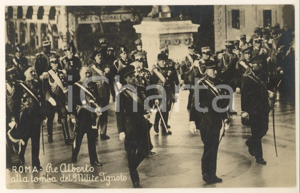 Cartolina originale da collezione 1930 ROMA Re ALBERTO I alla tomba del Milite Ignoto - Cartolina FP NV 1