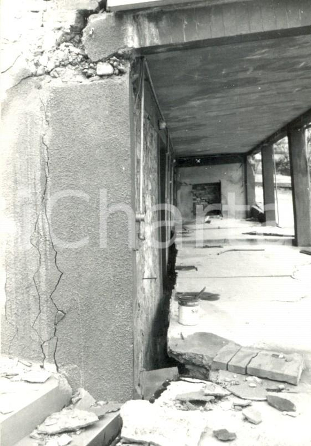 Fotografia d'epoca originale 1978 CA' ARMAROLO (PV) Danni a cascina in seguito a una frana *Foto 7 x 10 cm 1