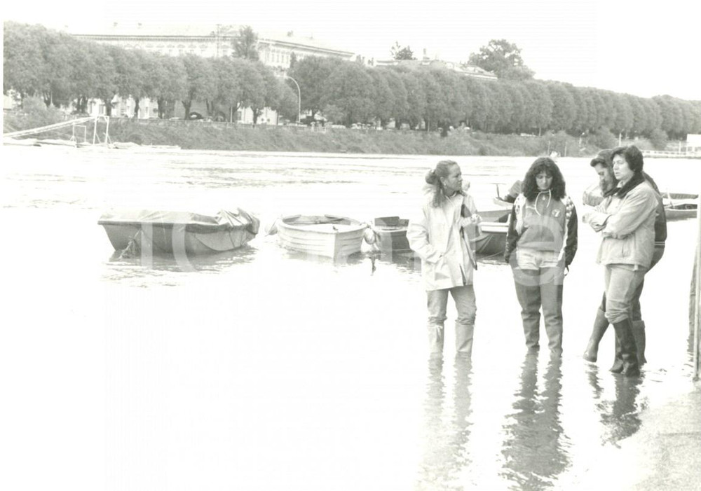 Fotografia d'epoca originale 1994 PAVIA LUNGO TICINO allagato durante l'alluvione *Fotografia 1