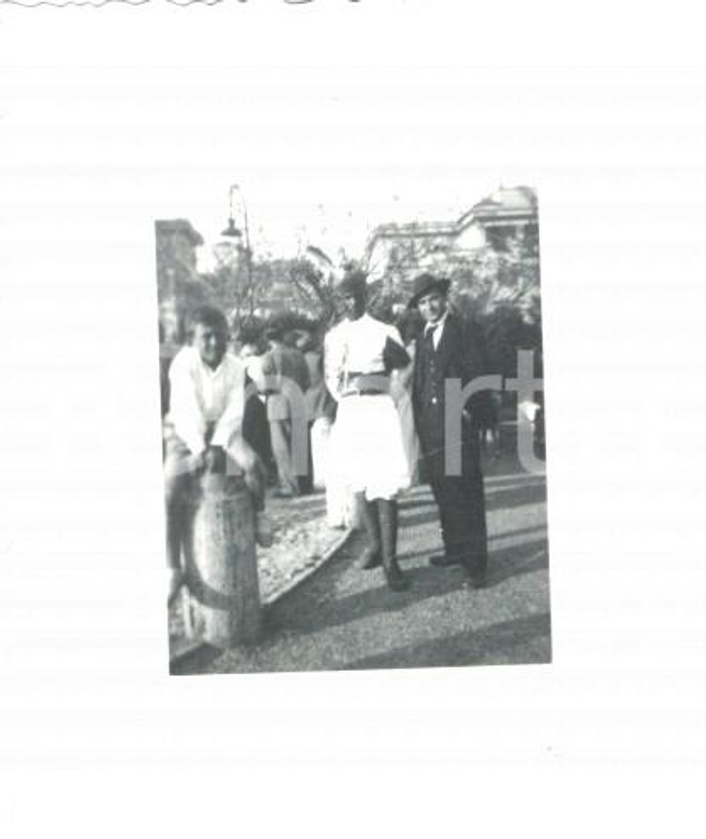 Fotografia d'epoca originale 1937 ROMA Militare africano Truppe Coloniali con italiani *Foto 6,5 x 5 1