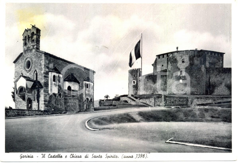 Cartolina originale da collezione 1961 GORIZIA Il castello e la chiesa di SANTO SPIRITO Cartolina FG VG 1