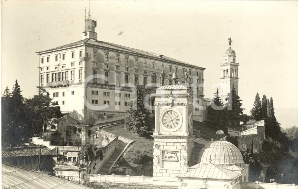 Cartolina originale da collezione 1940 ca UDINE Veduta del CASTELLO con la Torre dell'orologio *Cartolina FP VG 1
