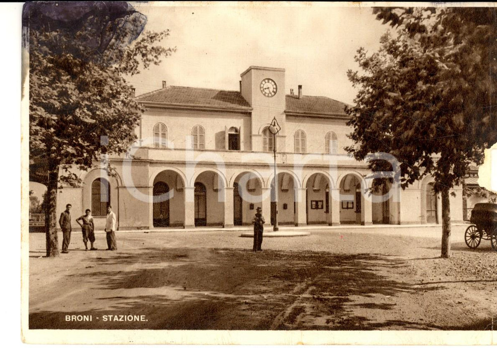 Cartolina originale da collezione 1941 BRONI PV Stazione ferroviaria Cartiolina RARA ANIMATA DANNEGGIATA 1
