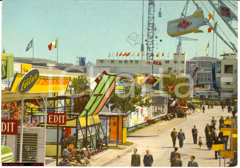 Cartolina originale da collezione 1958 FIERA DI MILANO viale del lavoro  Cartolina animata 1