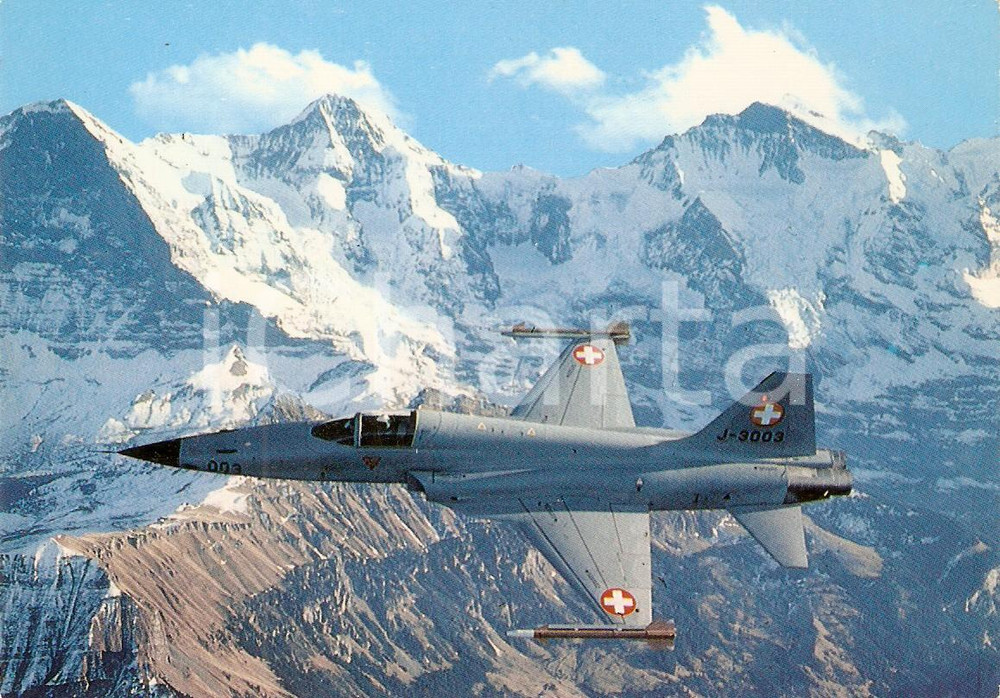 Cartolina originale da collezione 1975 ca OBERLAND SVIZZERA Tiger II F5E davanti al Monte EIGER Cartolina FG VG 1