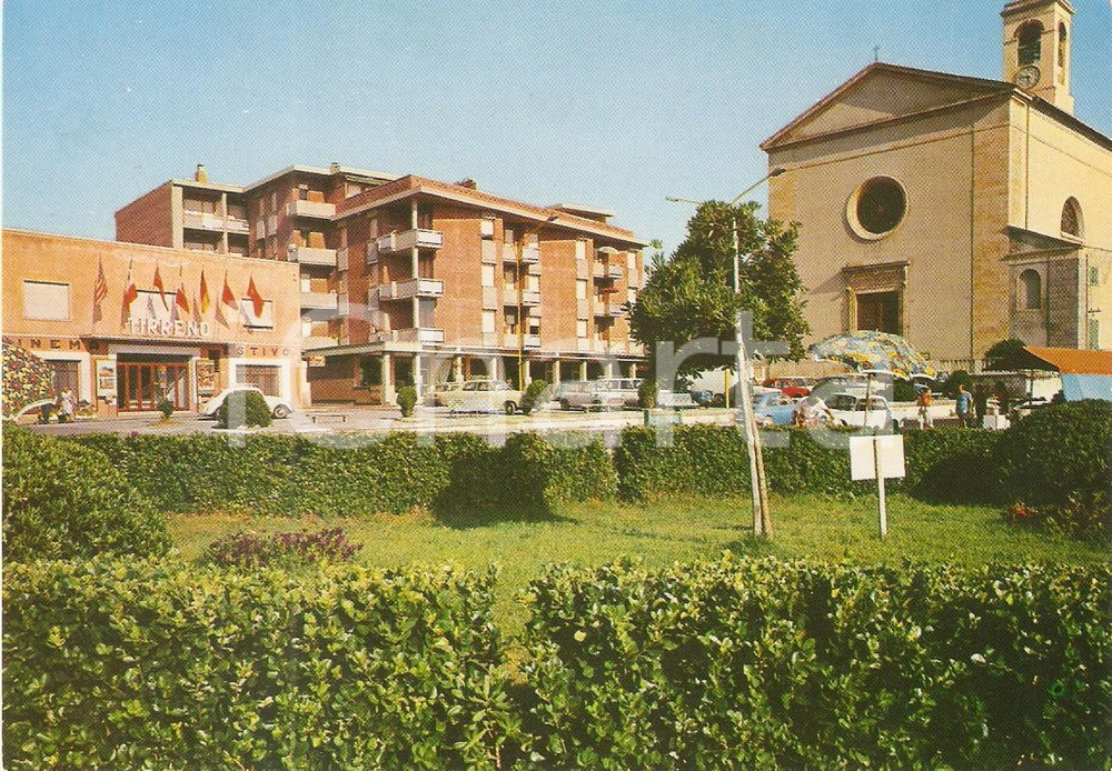 Cartolina originale da collezione 1975 ca SAN VINCENZO LI Cinema estivo TIRRENO Piazza Umberto I Cartolina FG NV 1