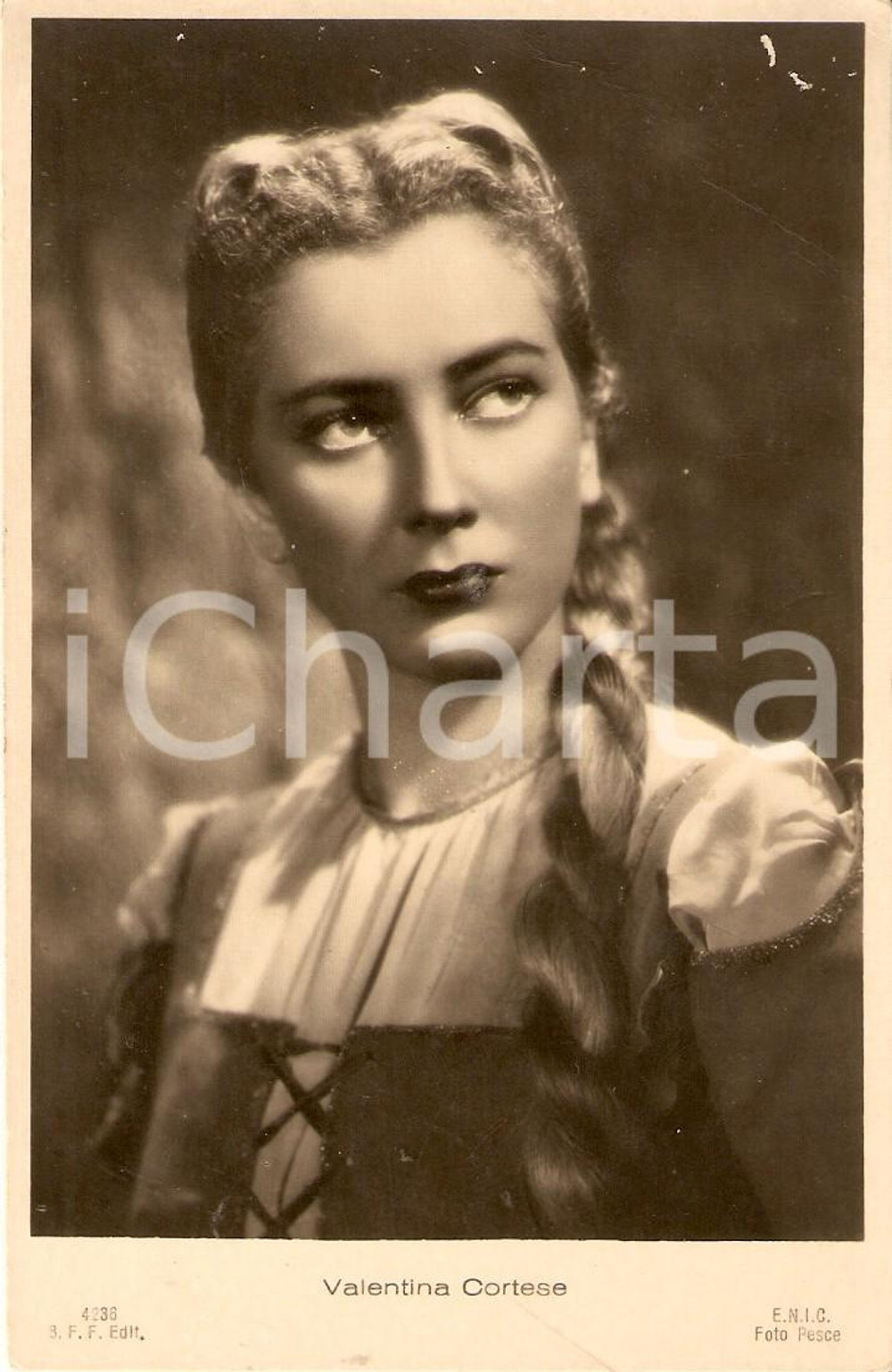 Cartolina originale da collezione 1941 CINEMA Attrice Valentina CORTESE Ritratto con treccia *Cartolina FP NV 1