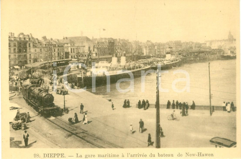 Cartolina originale da collezione 1930 ca DIEPPE F Stazione marittima arrivo battello da NEW HAVEN Cartolina 1